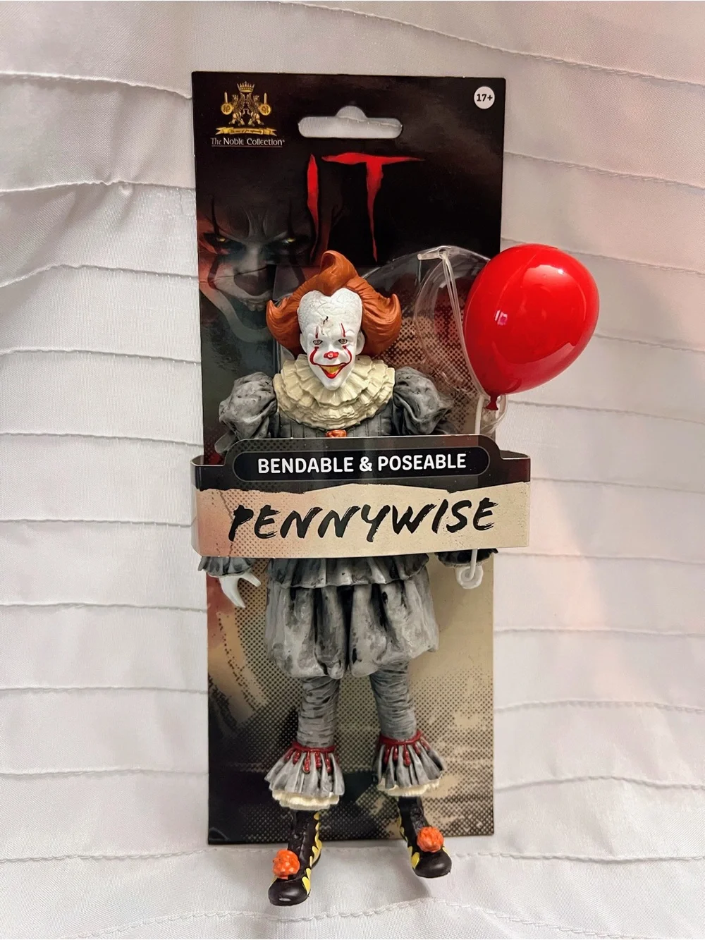 Pennywise- It Movie- Bendable & Poseable Action Figure- The Noble Collection